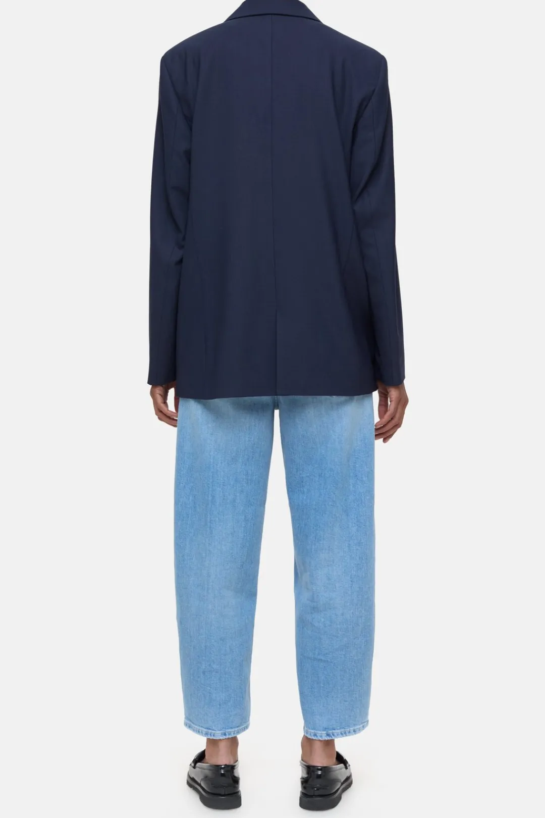 Closed Blazer - Style Name Lola Dark night