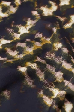 Closed Blouse with print Ver green