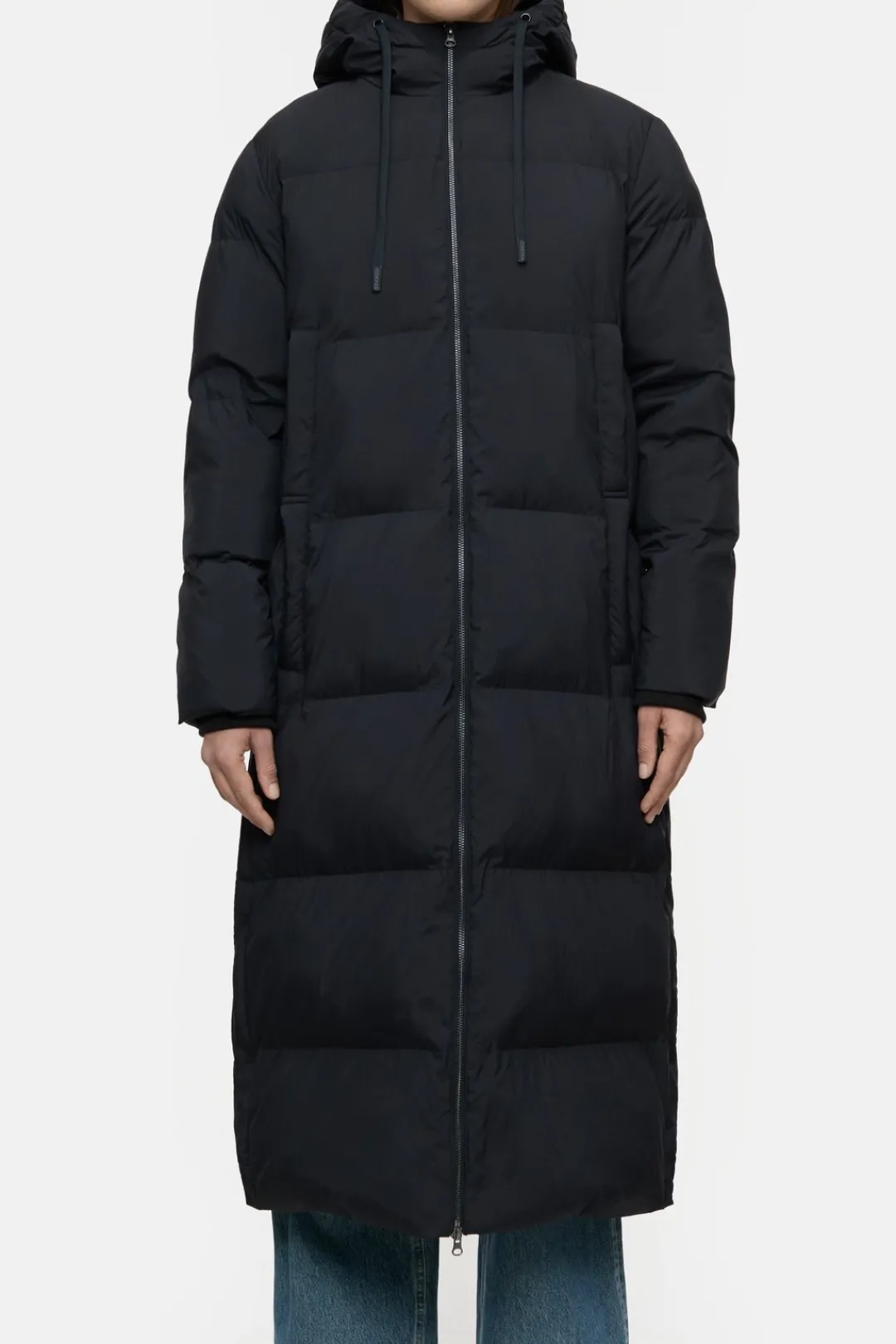 Closed Extra long quilted coat Black