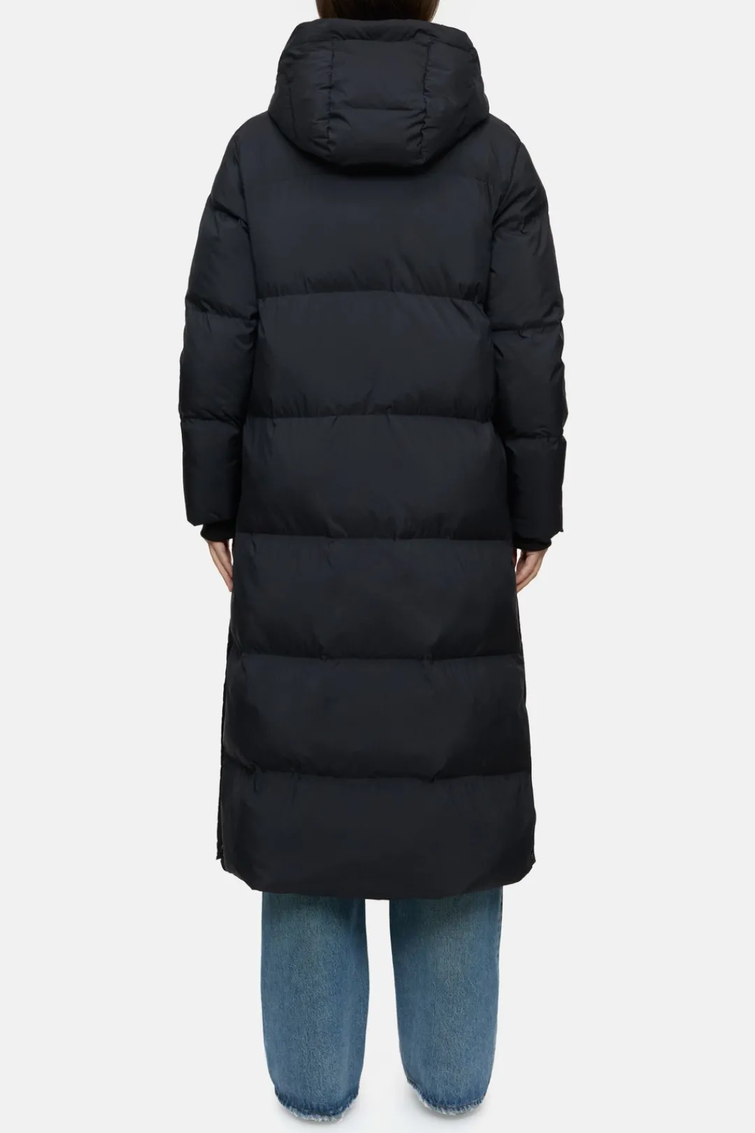 Closed Extra long quilted coat Black