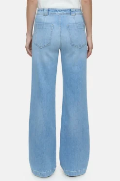Closed Flared Jeans - Style Name Aria Light blue Hot