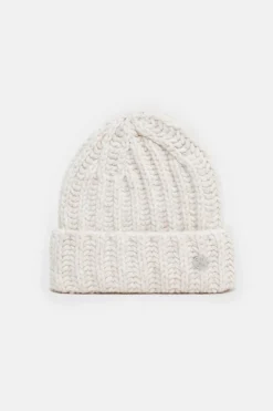 Closed Hand-knitted hat English rose Discount
