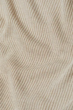Closed Knitted long-sleeve top Sabbia beige Hot