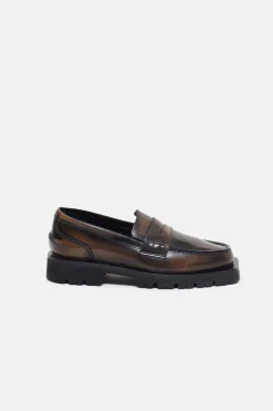 Closed Loafers Irish coffee New