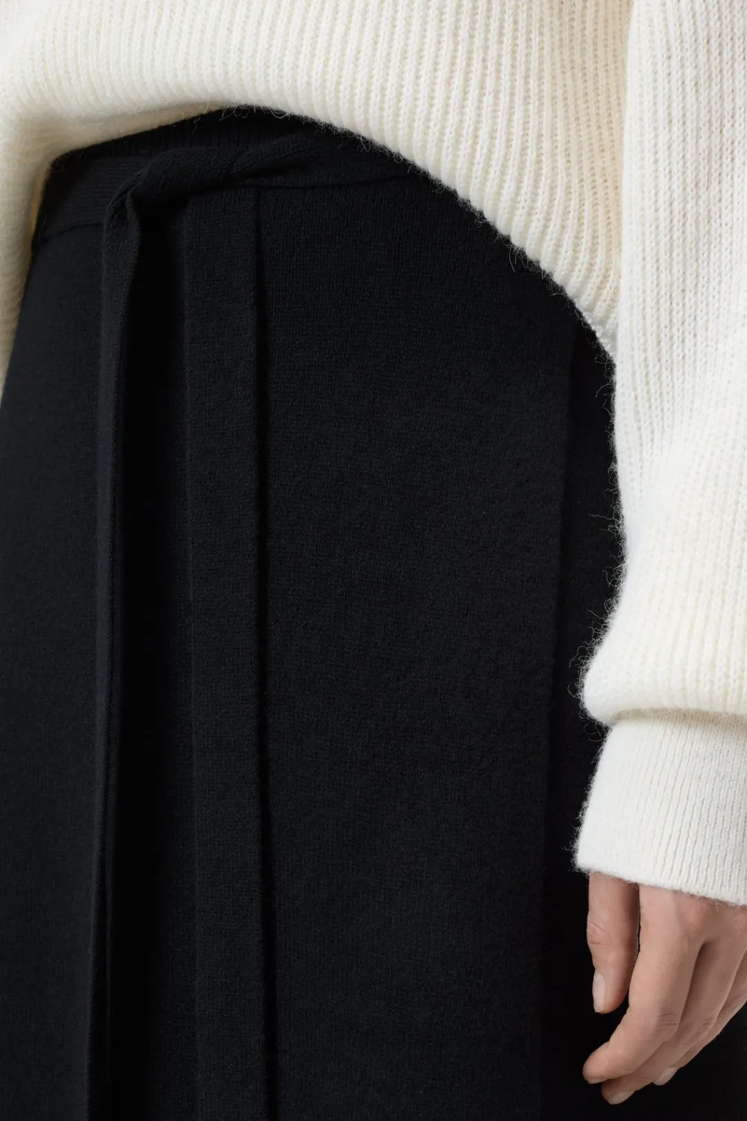 Closed Merino wool wrap skirt Black Online