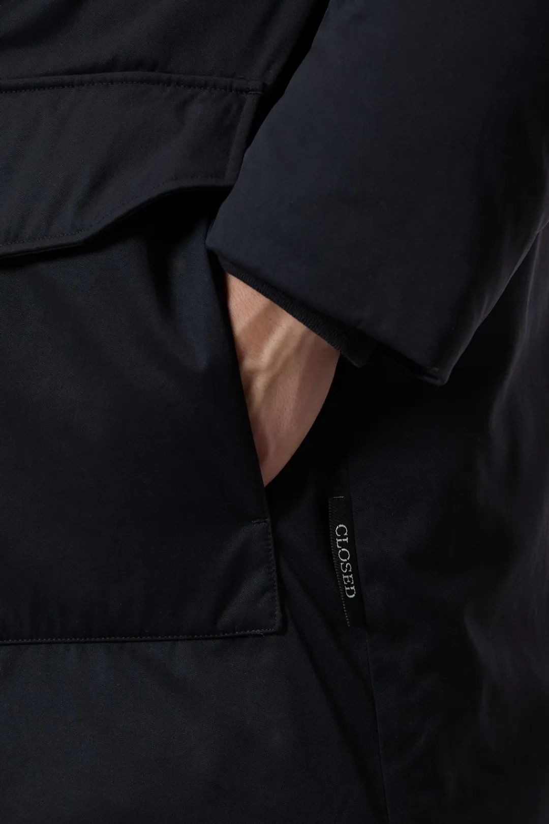 Closed Nylon winter jacket Black New