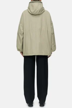 Closed Parka Pastel olive New