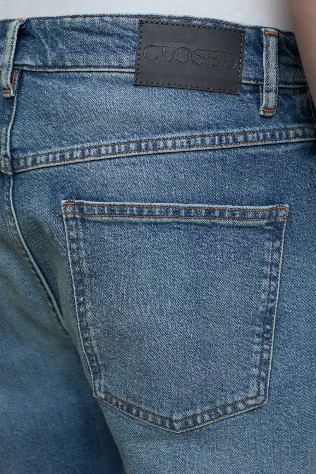 Closed Regular Jeans - Style Name Cooper True Mid blue Outlet
