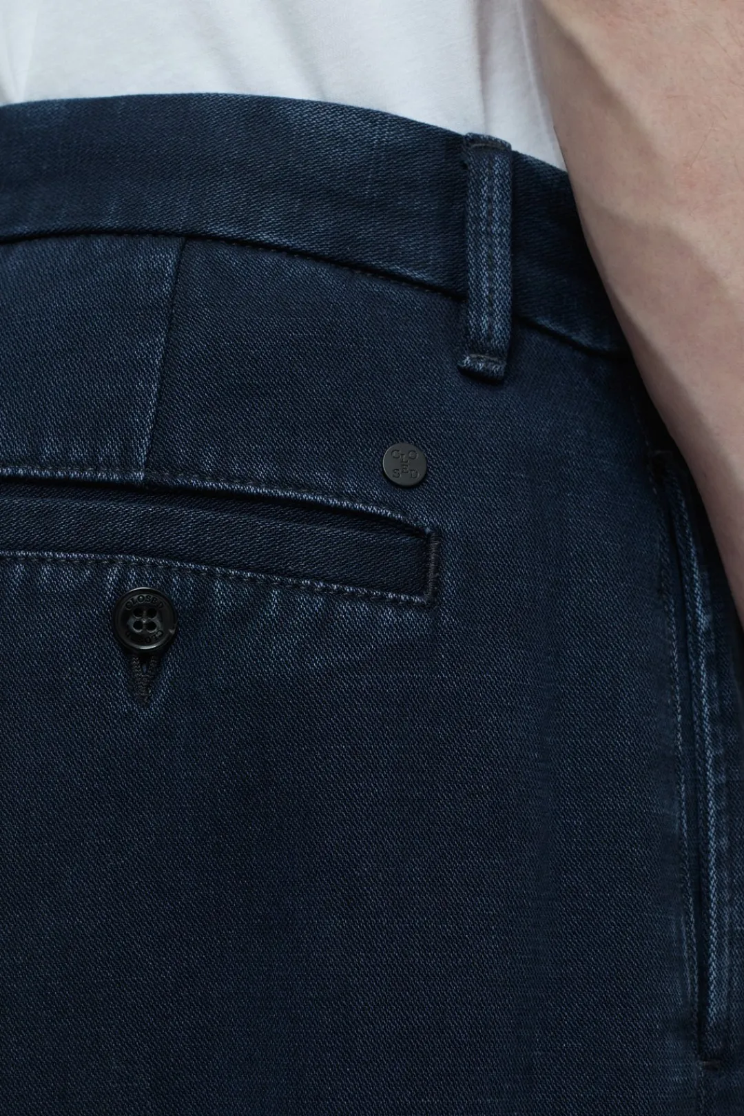 Closed Regular Jeans - Style Name Tacoma Tapered Dark blue Best