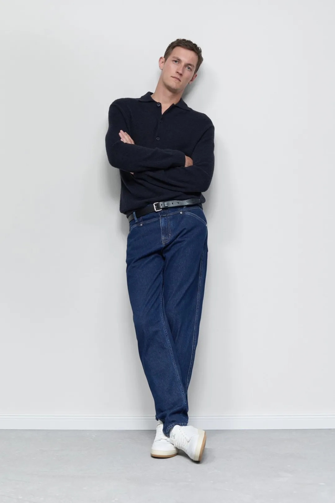 Closed Regular Jeans - Style Name X-Lent Tapered Dark blue Hot