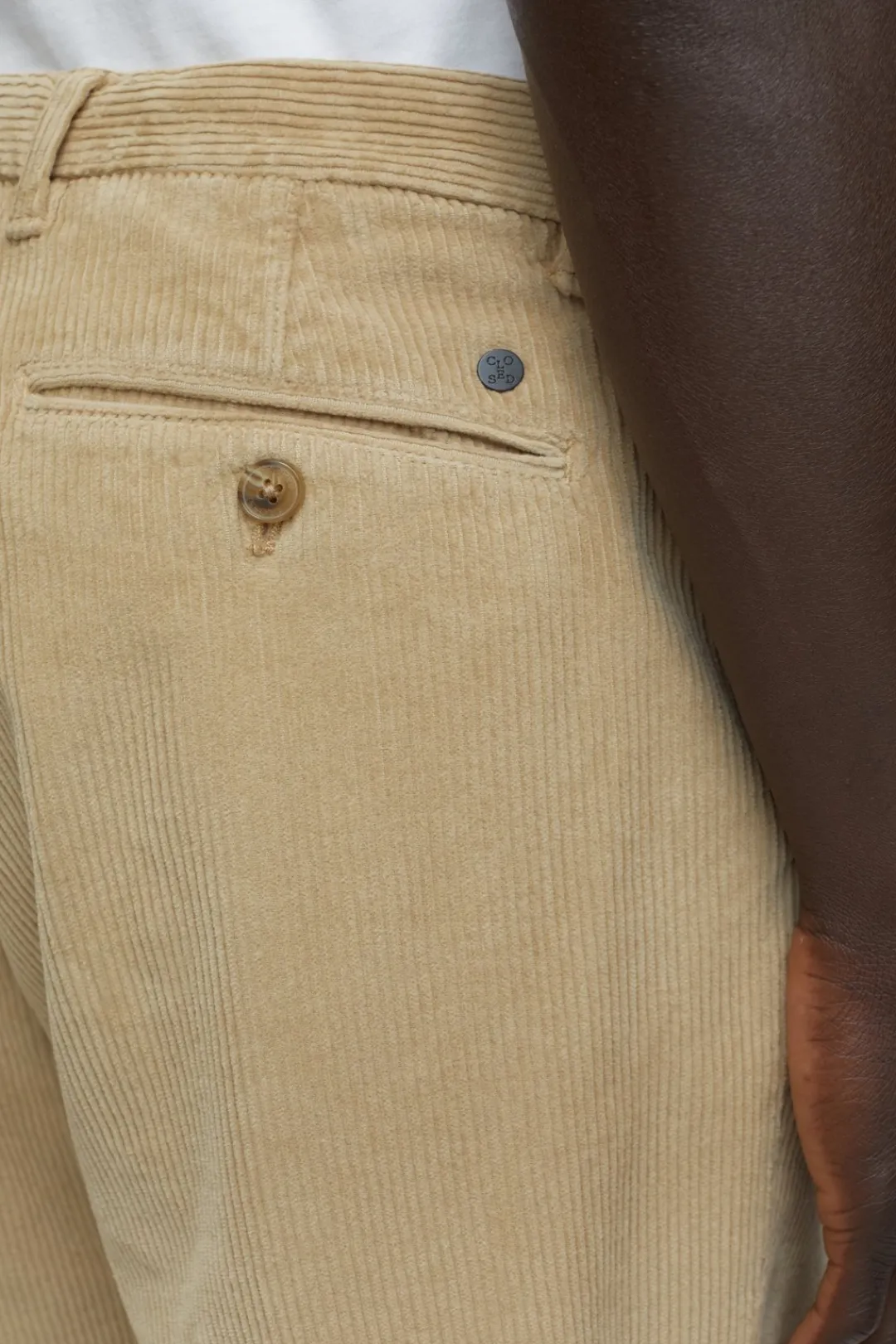 Closed Regular Pants - Style Name Atelier Tapered biscuit Sale
