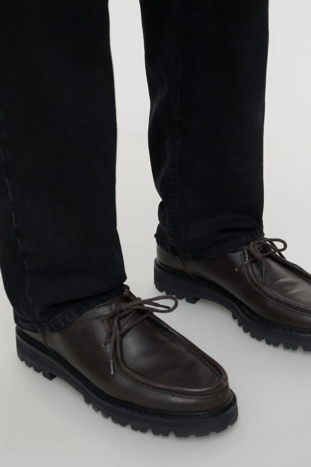 Closed Regular Pants - Style Name Bergen Tapered Black Discount