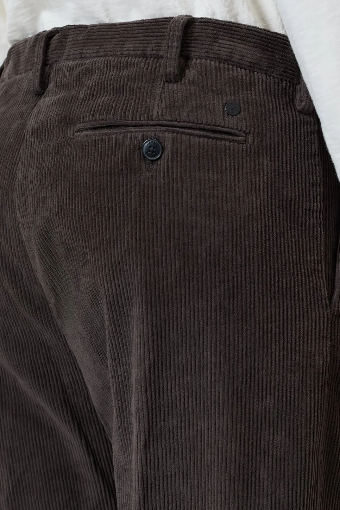 Closed Regular Pants - Style Name Bergen Tapered Ebony Hot