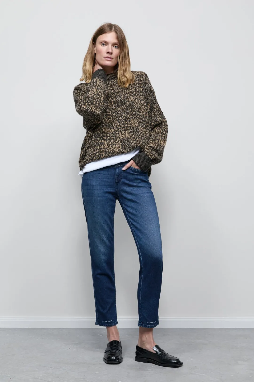 Closed Relaxed Jeans - Style Name Pedal Pusher Dark blue Outlet
