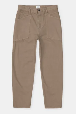 Closed Relaxed Jeans - Style Name Fatique-X Cashew cream Clearance