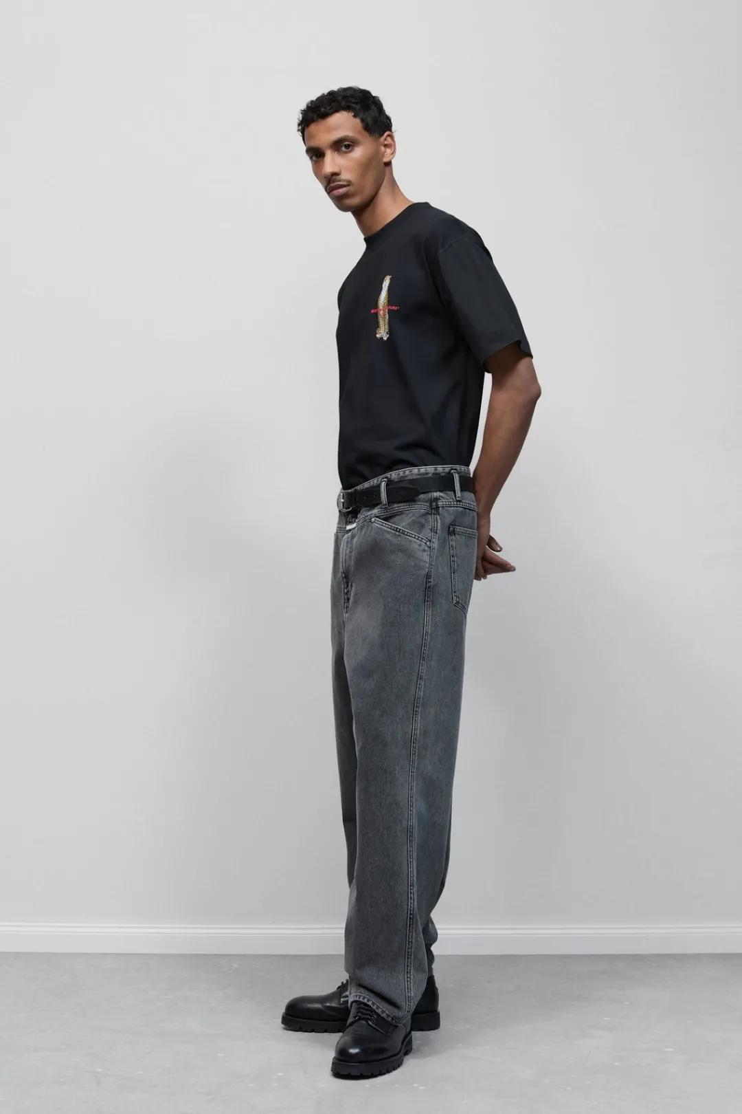 Closed Relaxed Jeans - Style Name X-Treme Loose Mid grey Outlet