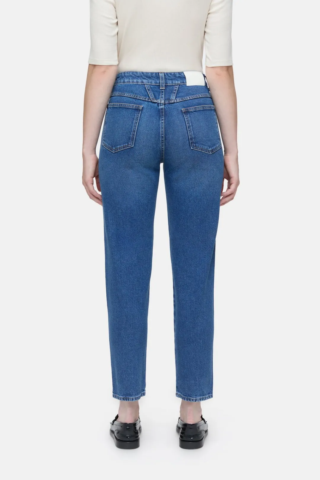 Closed Relaxed Jeans - Style Name Pedal Pusher Mid blue Clearance