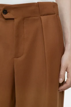 Closed Relaxed Pants - Style Name Mawson auburn Hot