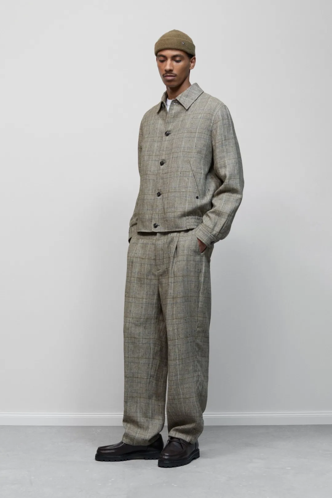 Closed Relaxed Pants - Style Name Blomberg Wide Multi colour Online