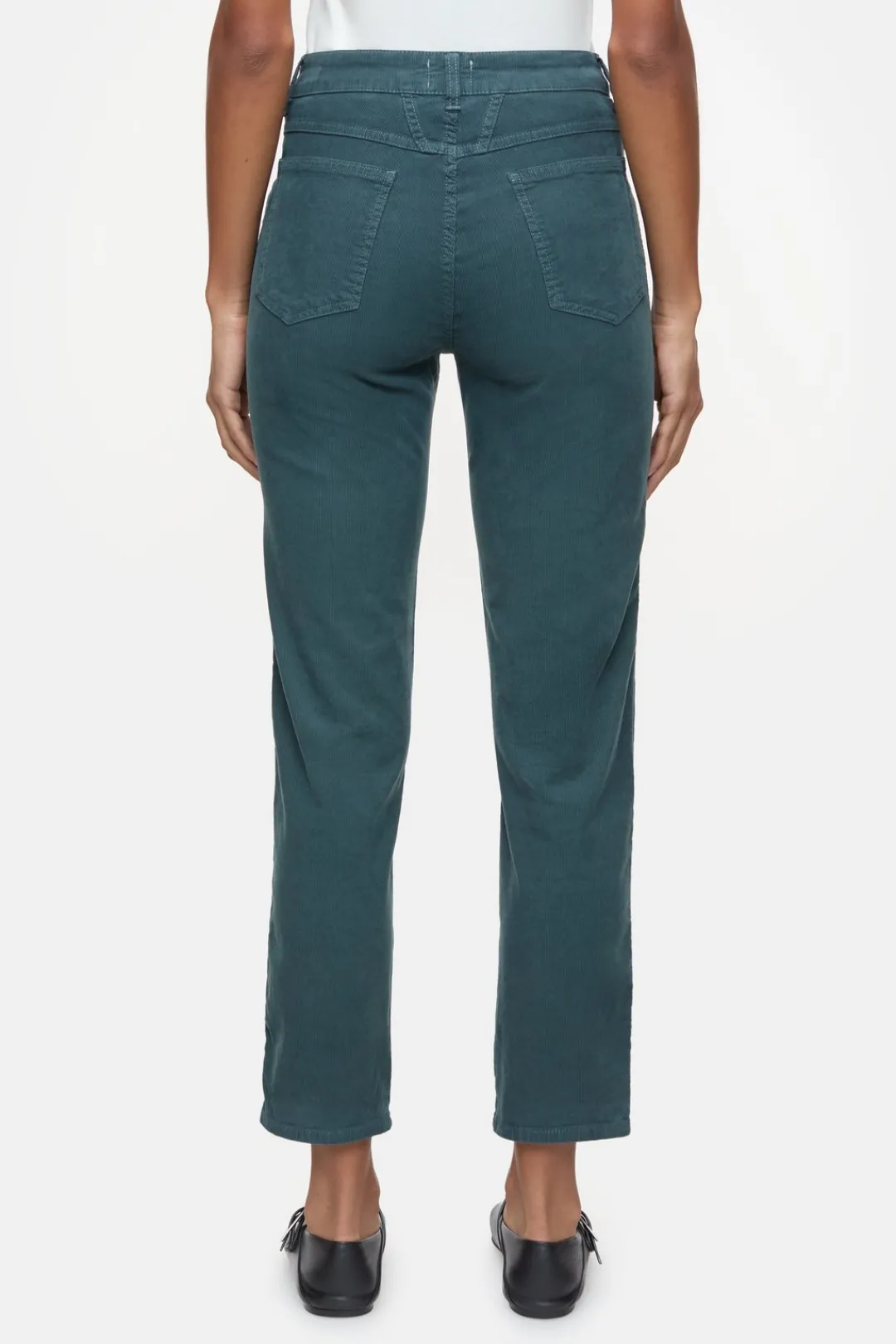 Closed Relaxed Pants - Style Name Pedal Pusher Pini green