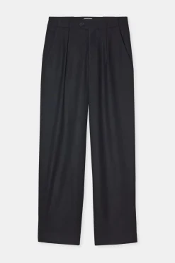 Closed Relaxed Pants - Style Name Mawson Black Clearance