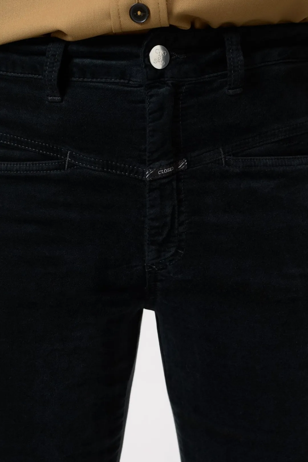 Closed Relaxed Pants - Style Name Pedal Pusher Black Clearance