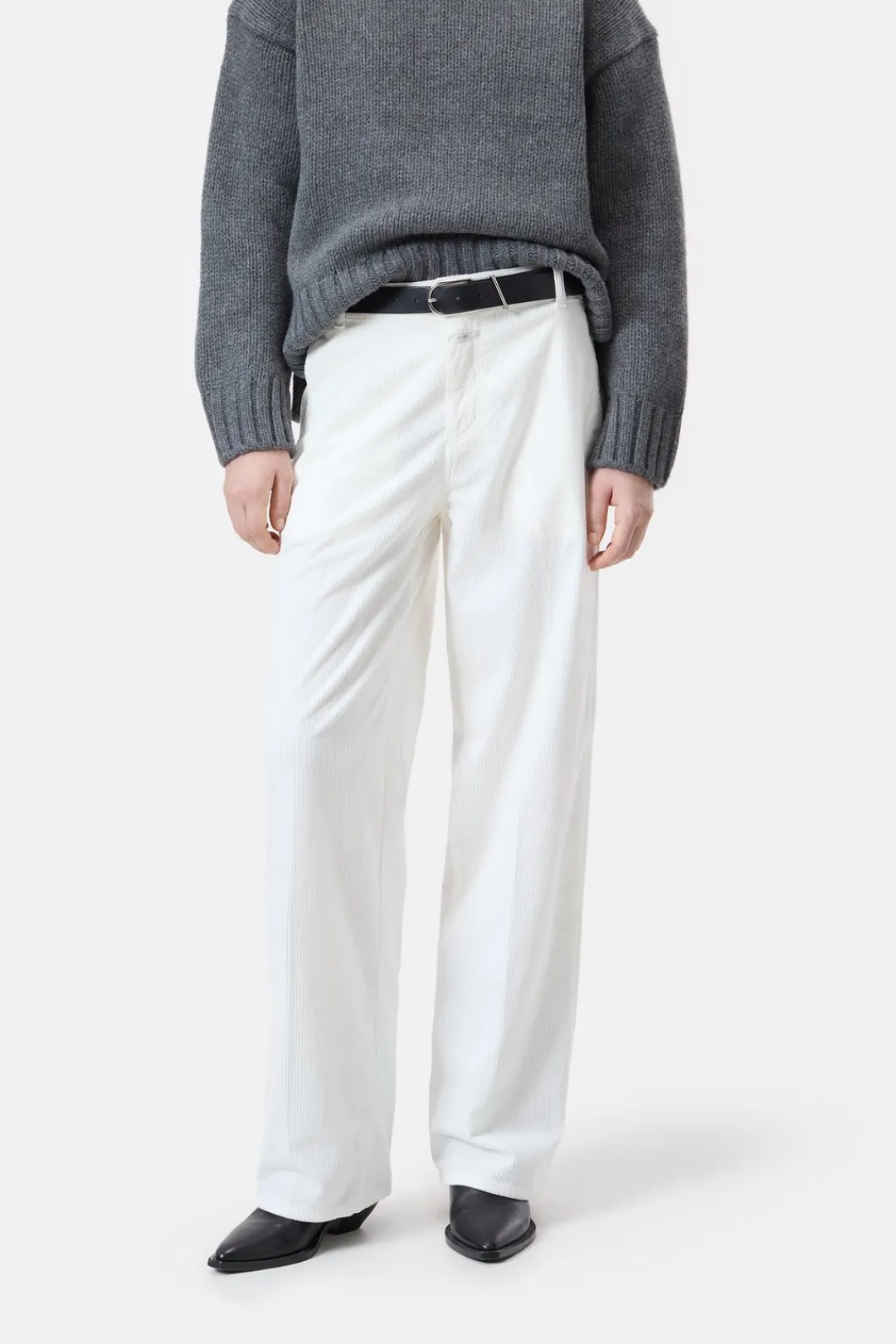 Closed Relaxed Pants - Style Name Jurdy Ivory New