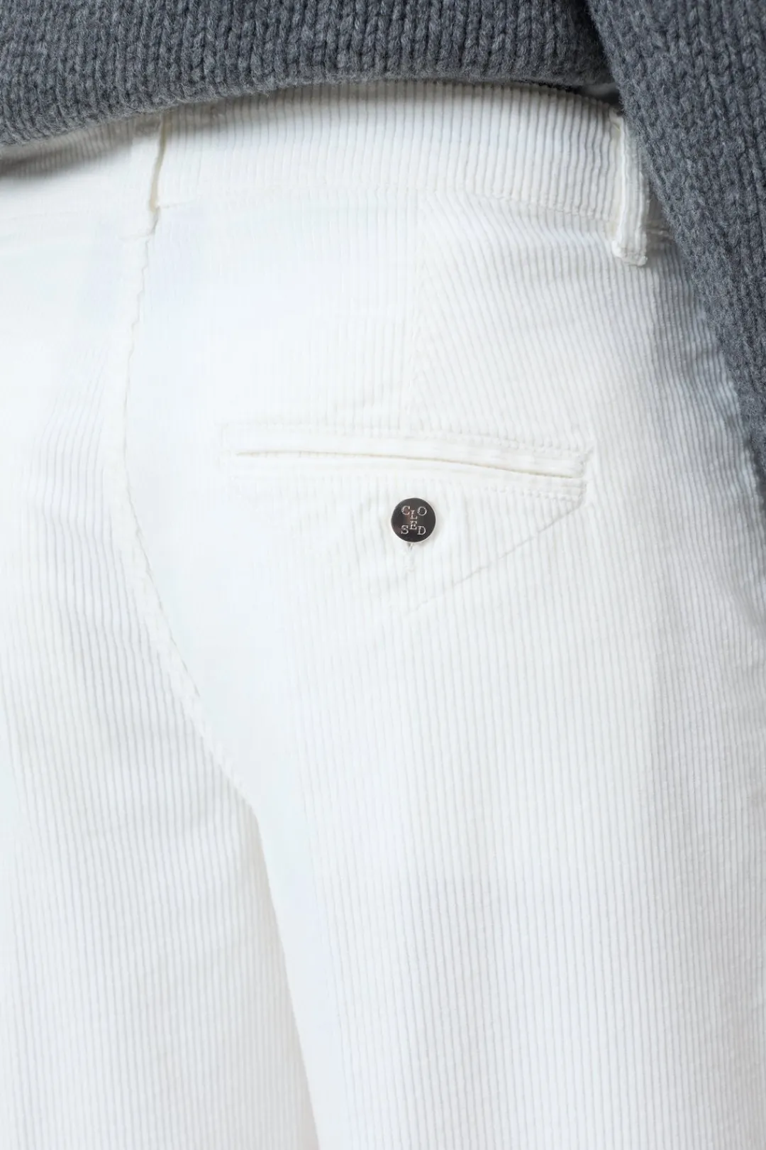Closed Relaxed Pants - Style Name Jurdy Ivory New