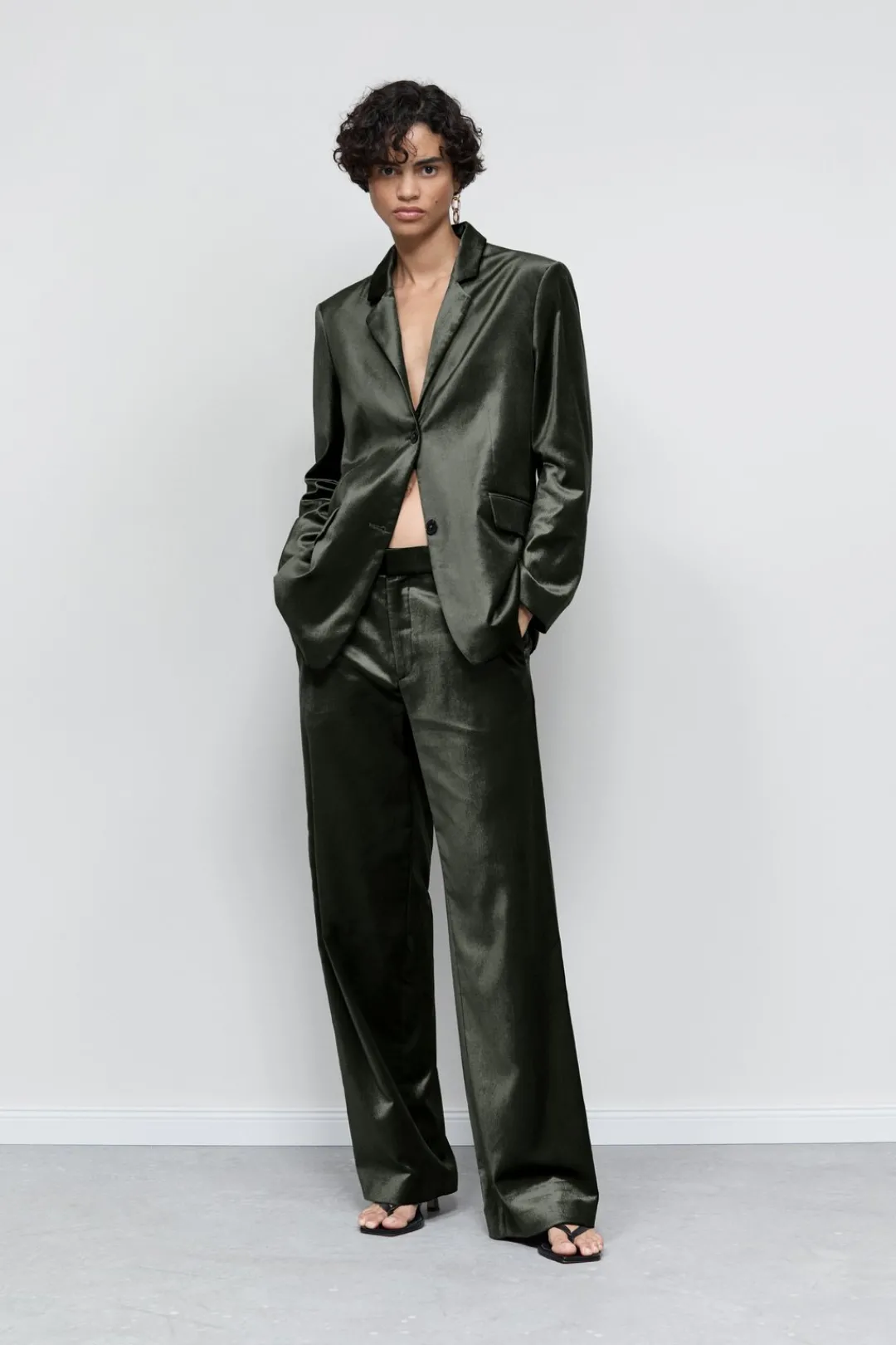 Closed Relaxed Pants - Style Name Jurdy Irish coffee Clearance