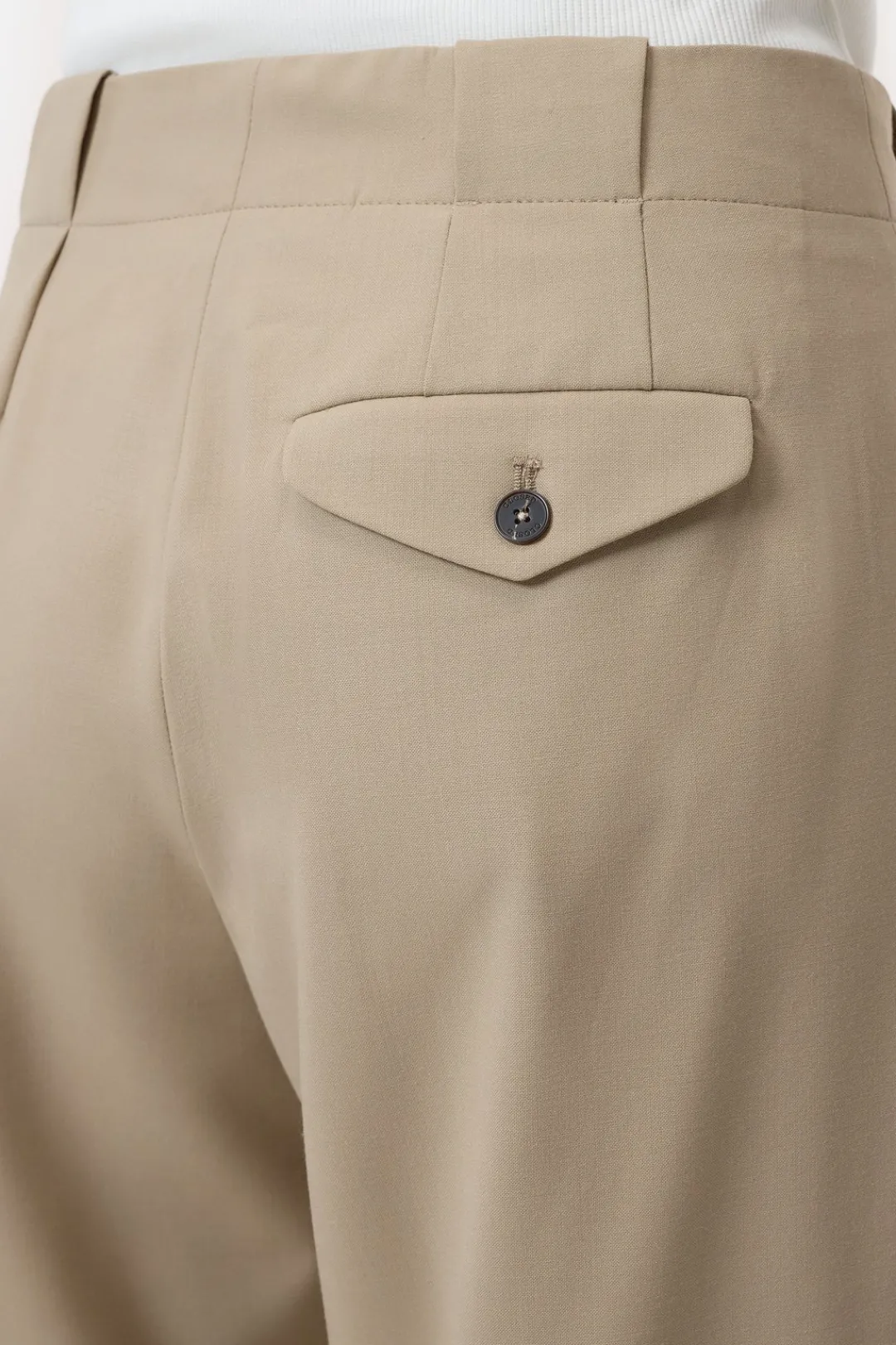 Closed Relaxed Pants - Style Name Mawson Dark chino beige New