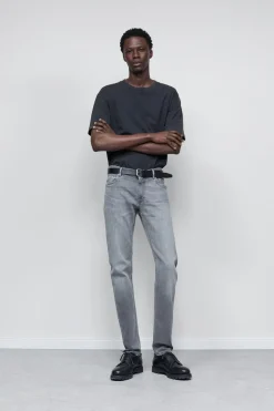 Closed Slim Jeans - Style Name Unity Slim Mid grey Hot