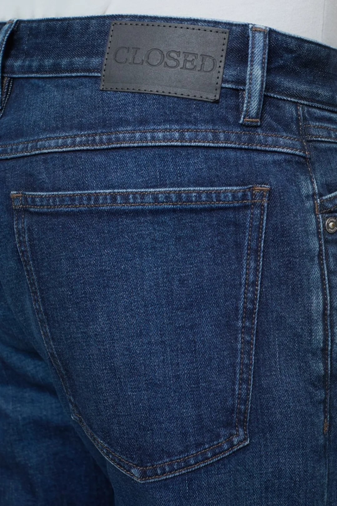 Closed Slim Jeans - Style Name Unity Slim Dark blue Best
