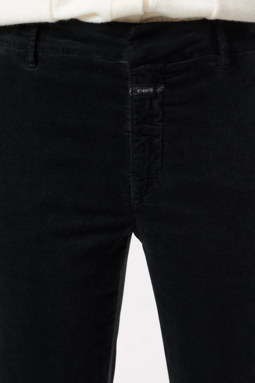 Closed Slim Pants - Style Name Sonnett Black Clearance