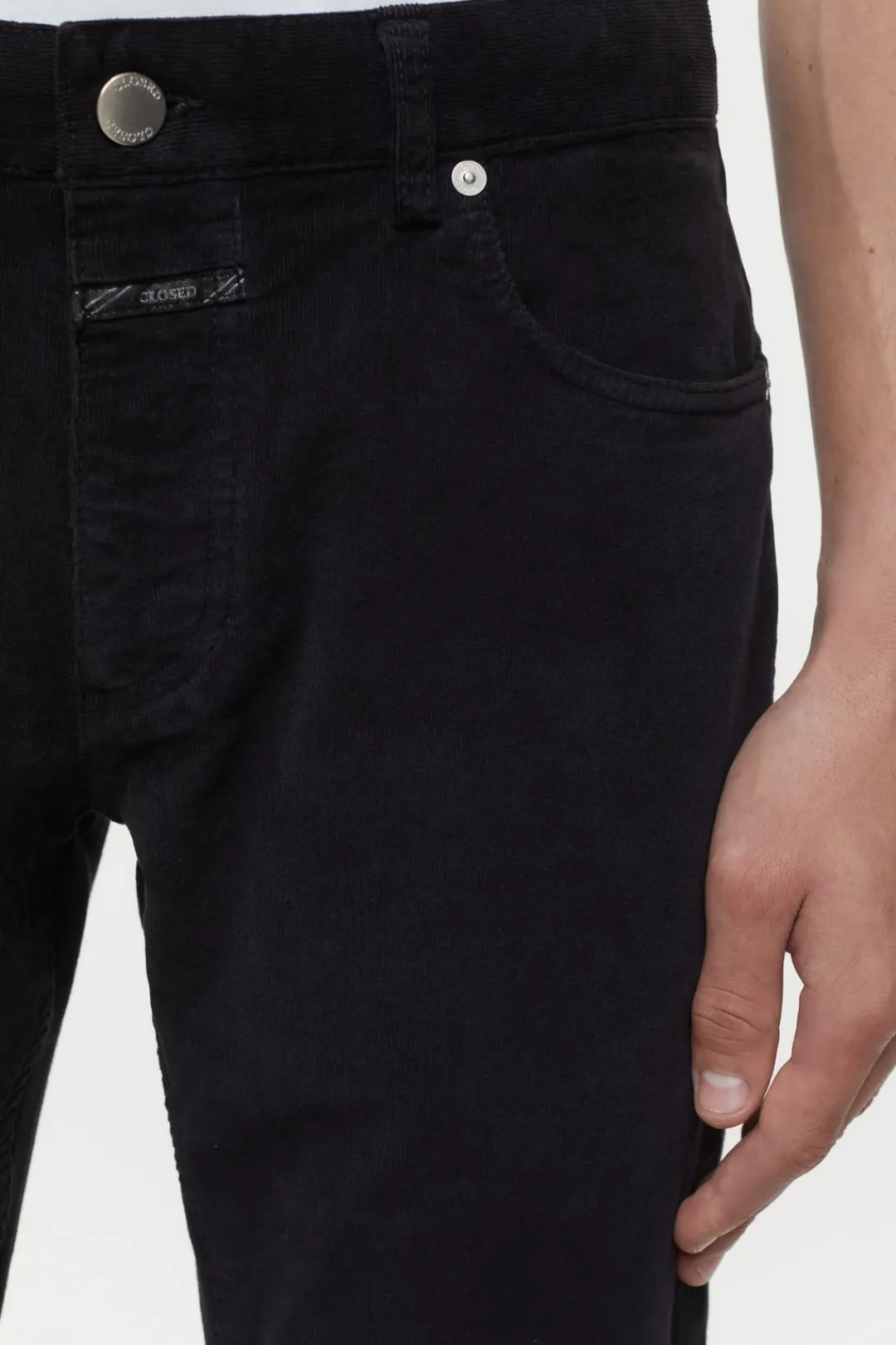 Closed Slim Pants - Style Name Unity Slim Black New