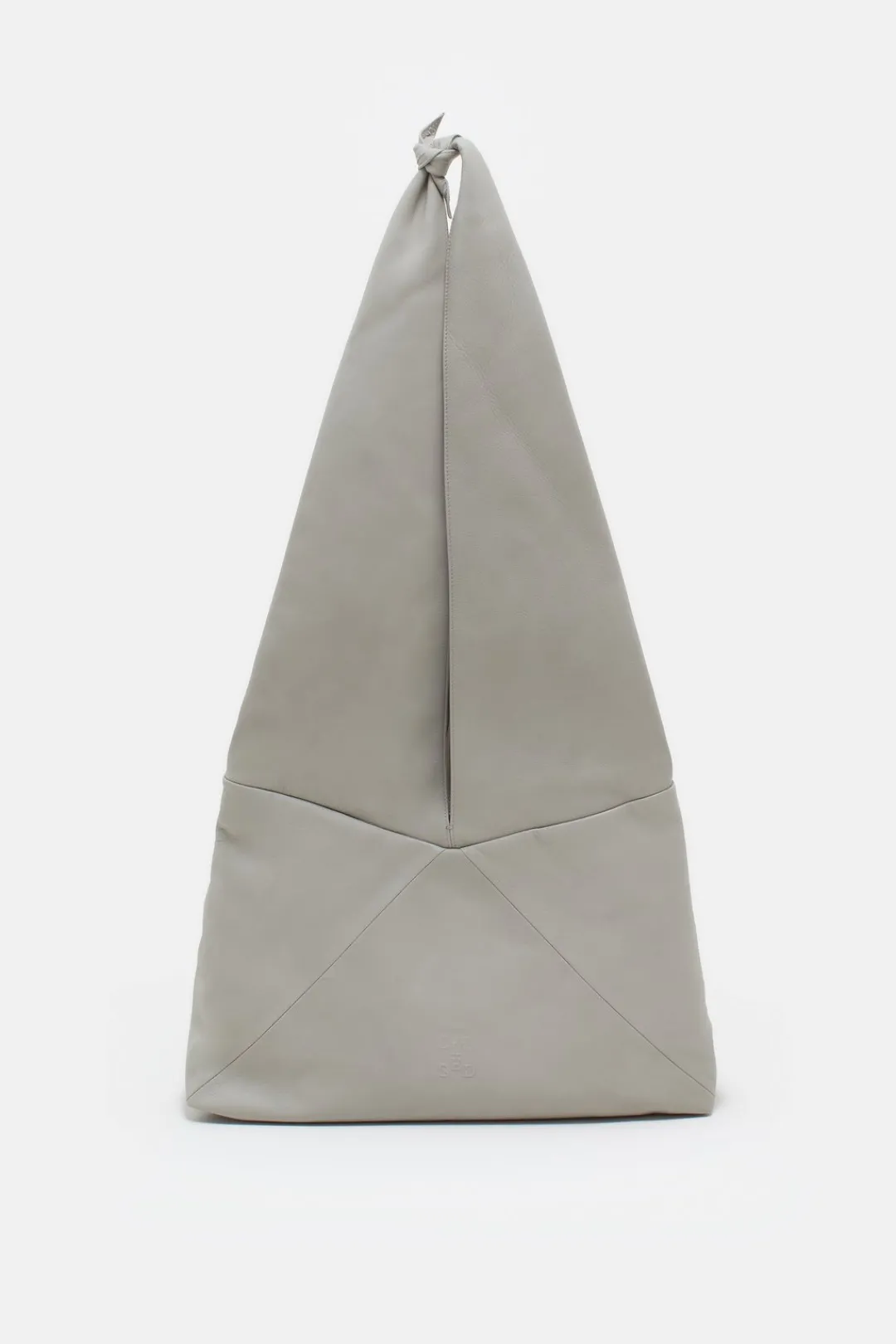 Closed Smooth Leather Bag plaster beige New