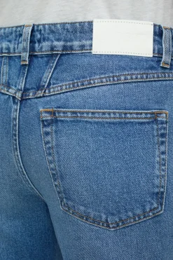 Closed Straight Jeans - Style Name Milo Mid blue Hot