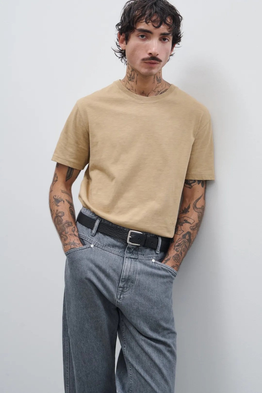 Closed T-shirt made from pure organic cotton Chino beige