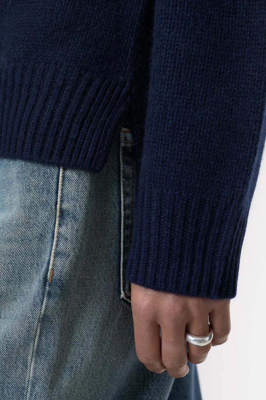 Closed Turtleneck jumper in cashmere Dark night Hot