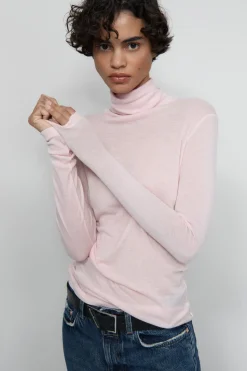 Closed Turtleneck Longsleeve English rose Hot
