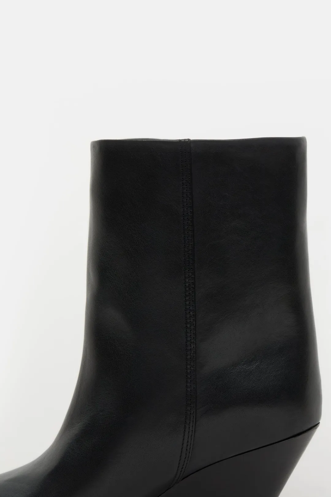 Closed Wedge boots Black Best