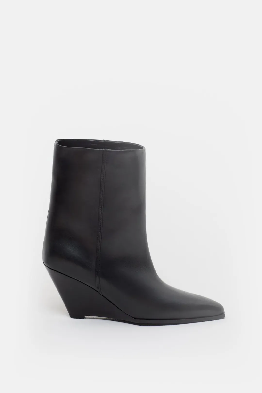 Closed Wedge boots Black Best