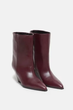 Closed Wedge boots Chili pepper red