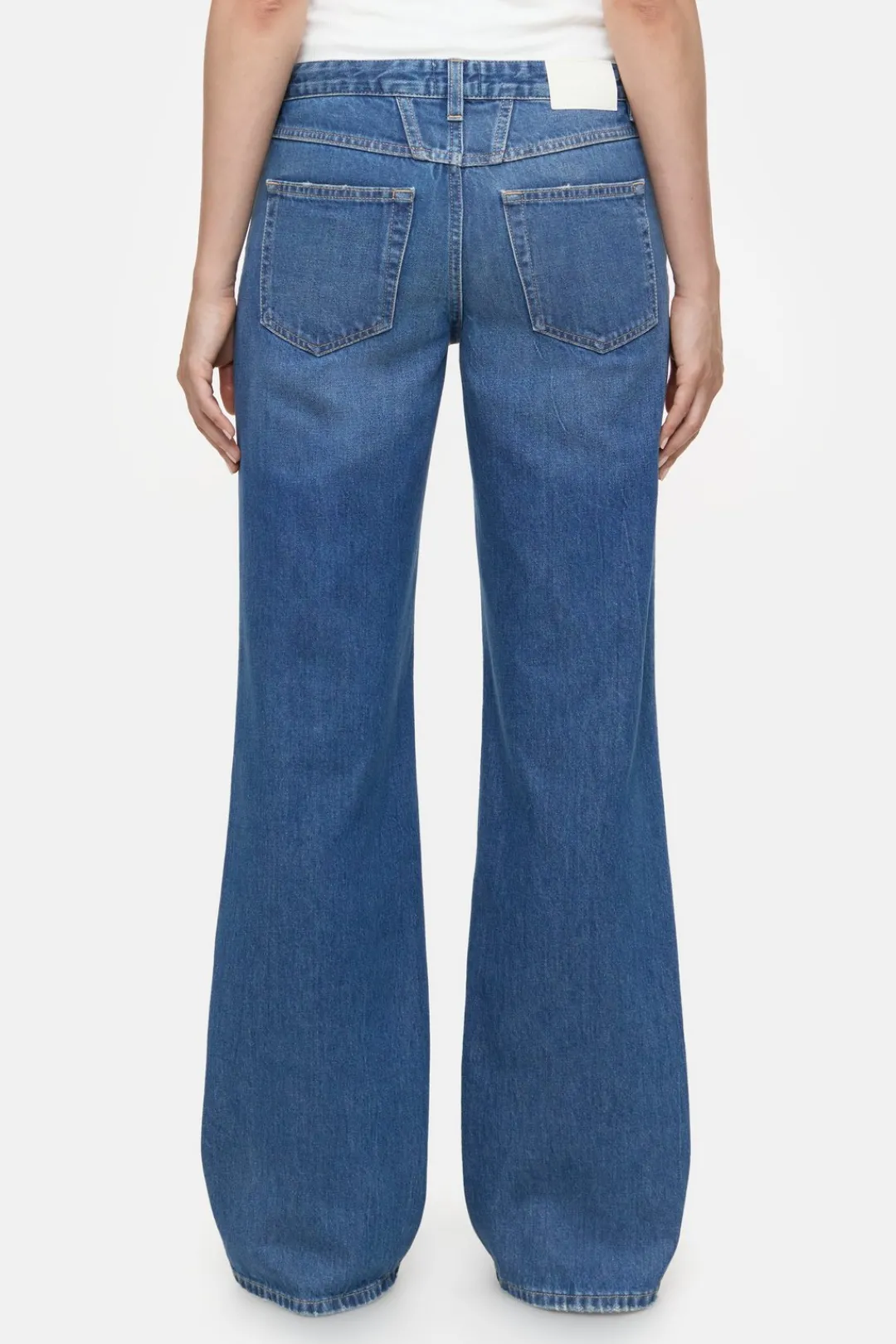 Closed Wide Jeans - Style Name Gillan Mid blue Clearance