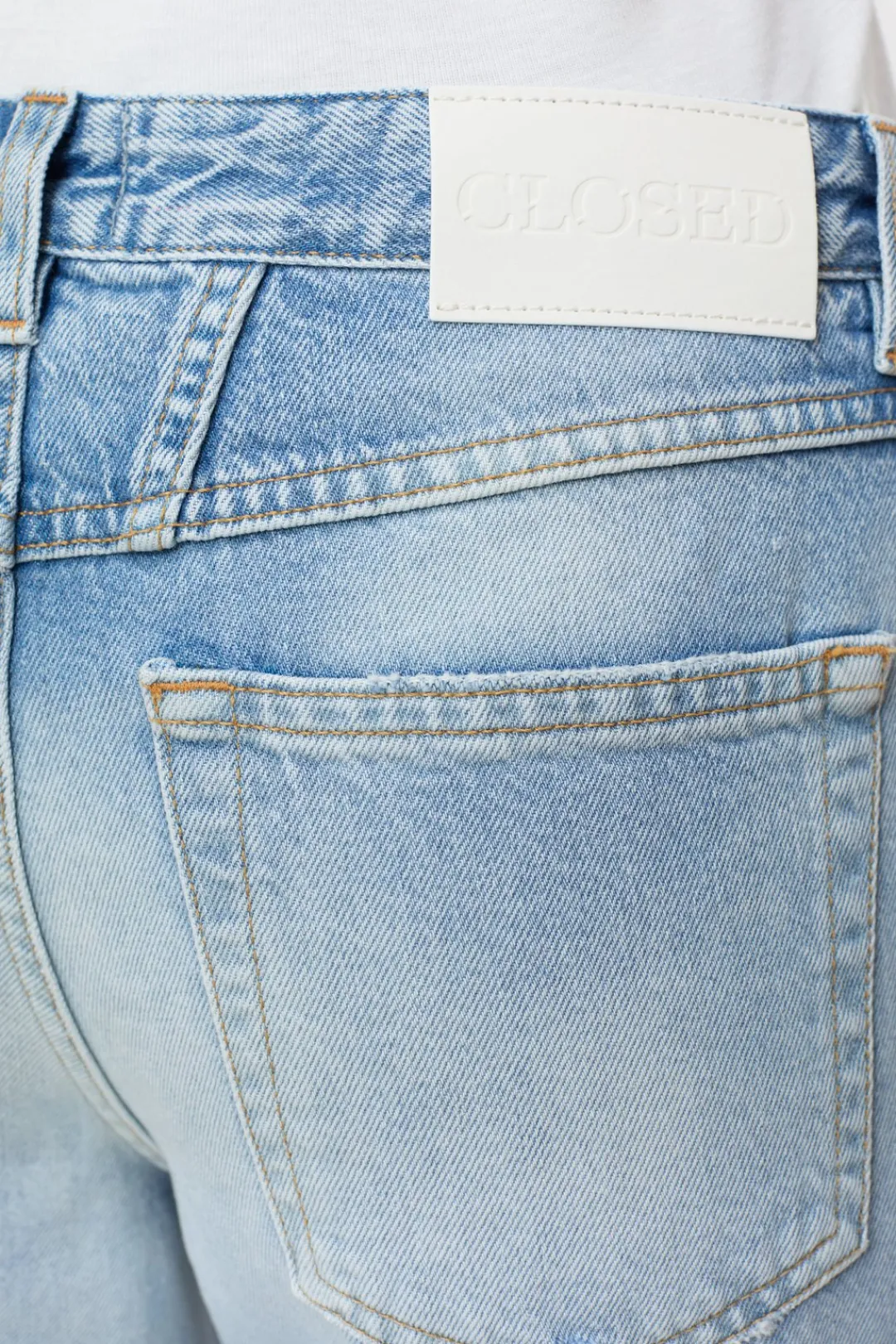 Closed Wide Jeans - Style Name Gillan Light blue Hot