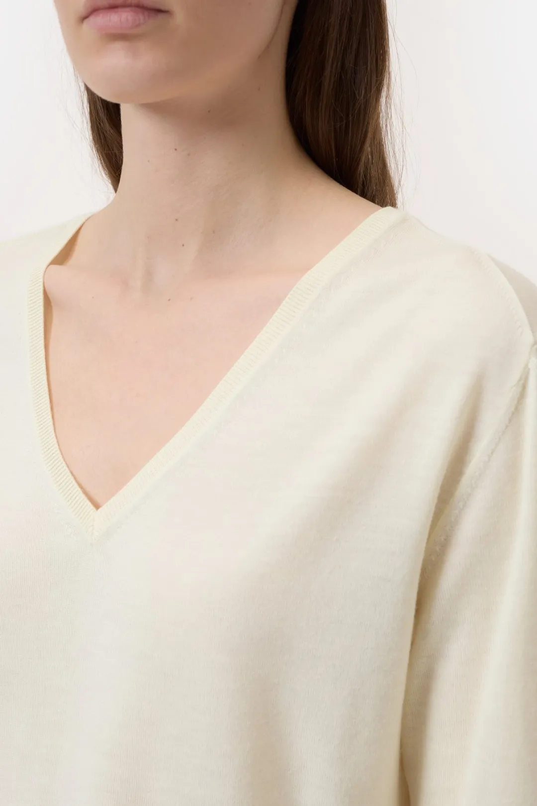 Closed Wool and silk blend jumper Vanilla beige Best