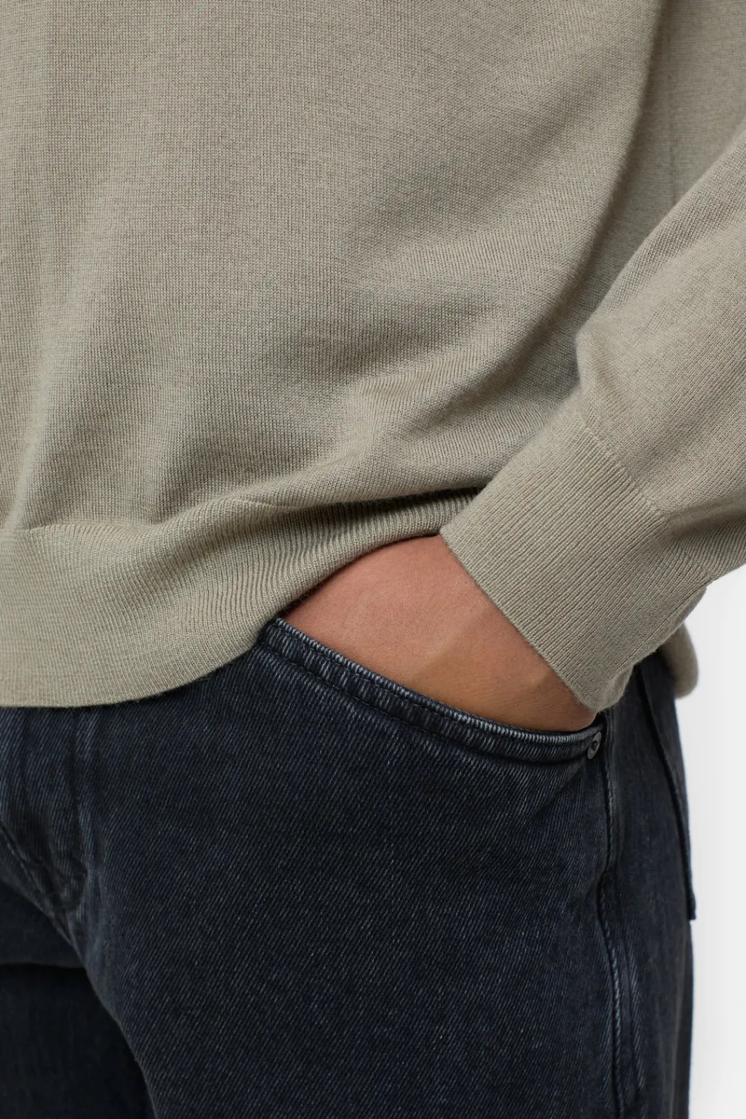 Closed Wool-cashmere-mix longsleeve Natural linen Discount